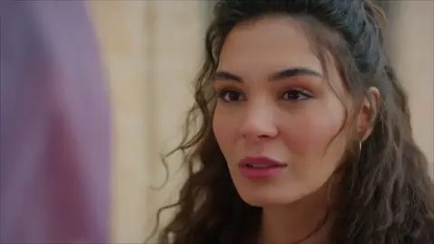 Reyyan destrona a Azize: "Soy la señora de la mansión Aslanbey" Reyyan destrona a Azize: "Soy la señora de la mansión Aslanbey"