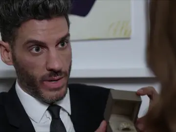 "¿Marcela, quieres casarte conmigo": Armando le pide matrimonio "¿Marcela, quieres casarte conmigo": Armando le pide matrimonio