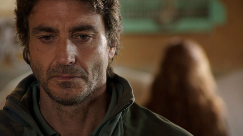 Francesco se sincera con Zoe tras lo sucedido