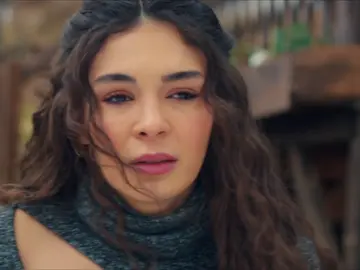 "Mahfuz vino aquí porque es mi padre": Reyyan descubre la verdad "Mahfuz vino aquí porque es mi padre": Reyyan descubre la verdad