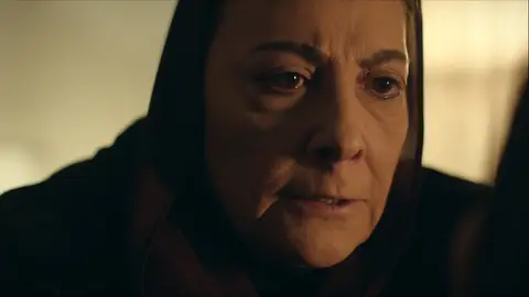 Azize enfurecida Hercai