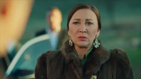 ¿Cómo es posible que Dilsah esté viva? Füsun tiene la respuesta ¿Cómo es posible que Dilsah esté viva? Füsun tiene la respuesta