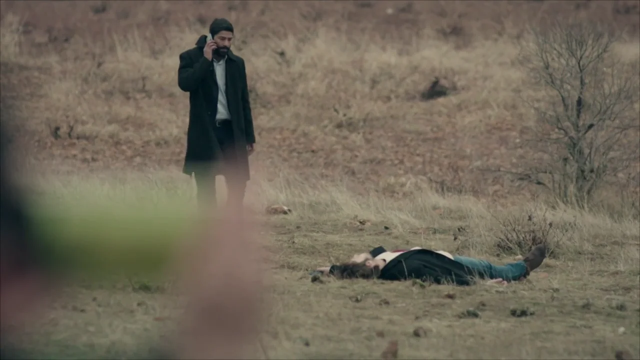 Cihan ya tiene un nuevo culpable para la muerte de Harun Cihan ya tiene un nuevo culpable para la muerte de Harun