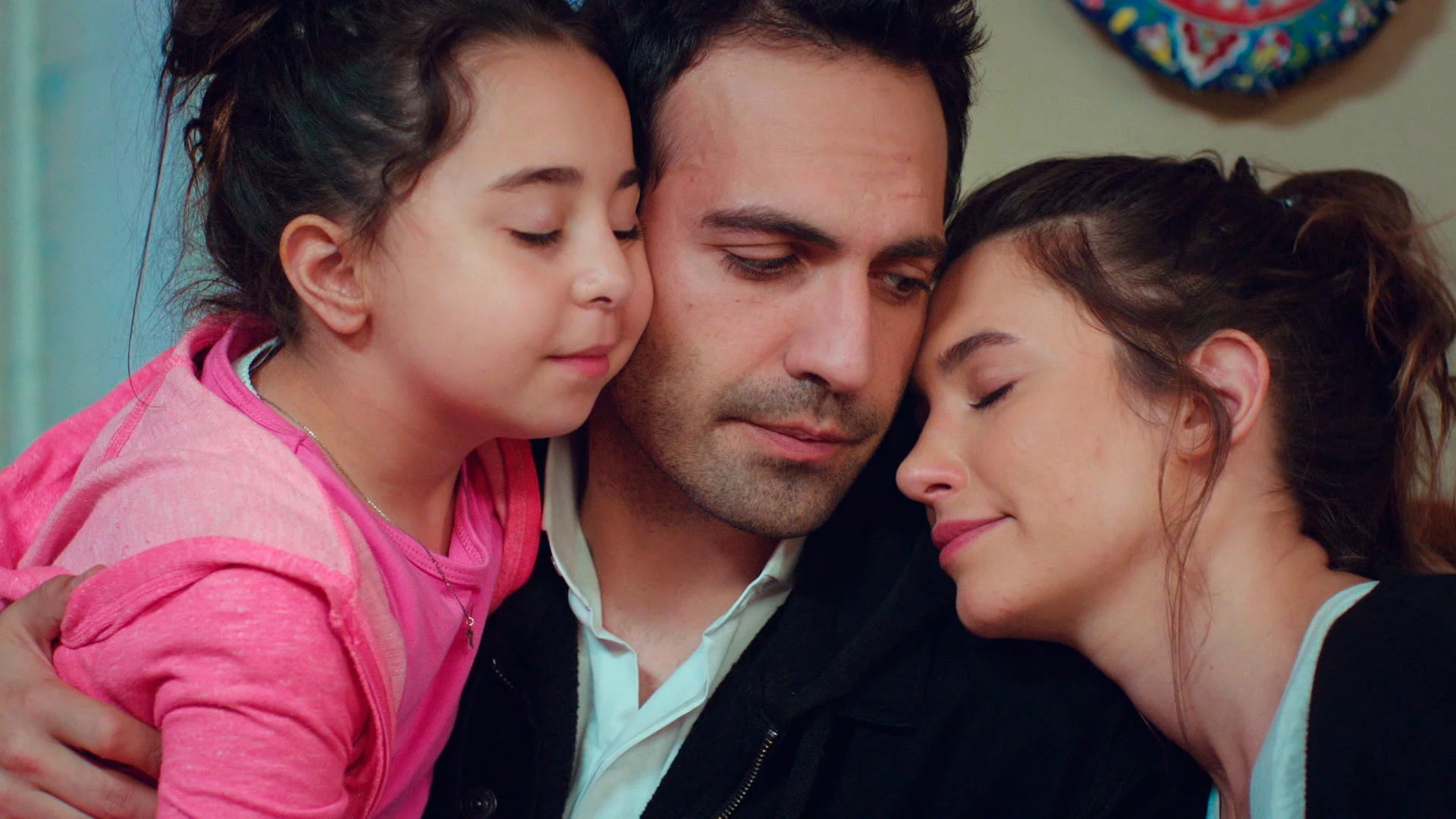 Demir se reencuentra con sus seres queridos, &iexcl;tras haberle dado por muerto! 