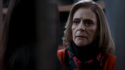 ¿Fue Mía la asesina de Carolina? ¿Fue Mía la asesina de Carolina?