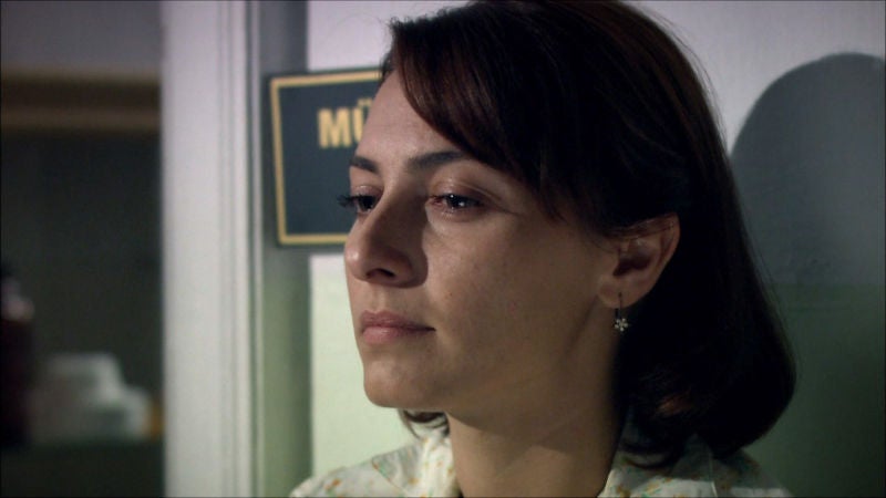 Cemile reflexiona con Ali tras la hospitalización de Osman