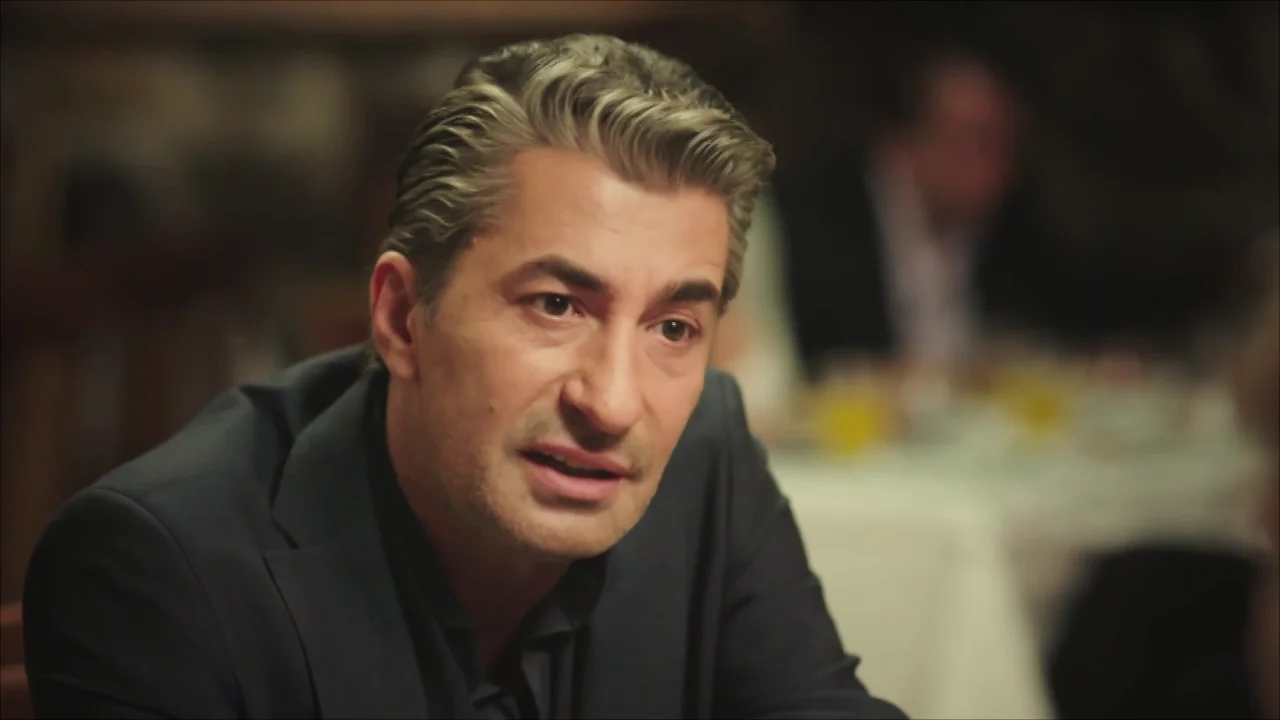 "Me gustaría adoptarte": Cihan le da una nueva oportunidad a Hazal "Me gustaría adoptarte": Cihan le da una nueva oportunidad a Hazal
