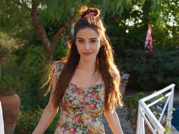 ¿Cuánto sabes de Özge Gürel, la actriz turca de 'El hombre equivocado'? Demuéstralo en este test
