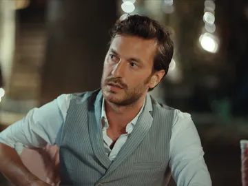 Serdar cada vez más celoso Serdar cada vez más celoso