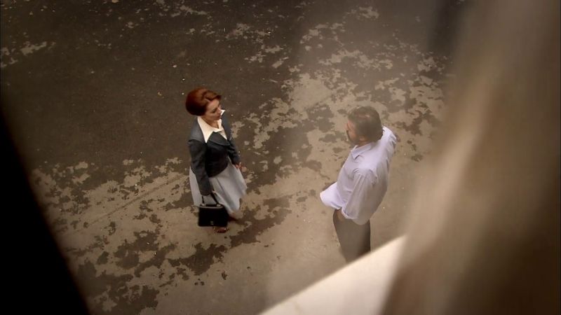 Los celos de Caroline se disparan 