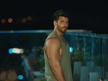 Los pensamientos de Özgur Los pensamientos de Özgur