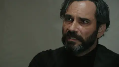 "No soy el asesino de mi hermano", Cihan le explica a Miran que todo fue una trampa "No soy el asesino de mi hermano", Cihan le explica a Miran que todo fue una trampa