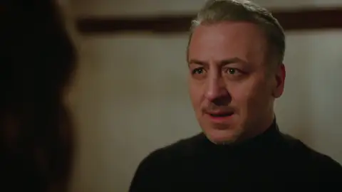 'Me estoy muriendo de pena sin ti, Dilara', Harun engaña a Dilara para que corra a su encuentro Nana llama a Dilara diciéndole que necesita su ayuda y Dilara va en su auxilio, pero, cuándo llega a su casa, es Harun el que la está esperando.