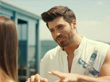 Ezgi y Özgur Ezgi y Özgur