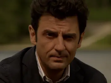 Ha llegado el día, ¡Vincenzo le pide matrimonio a Silvia! Ha llegado el día, ¡Vincenzo le pide matrimonio a Silvia!