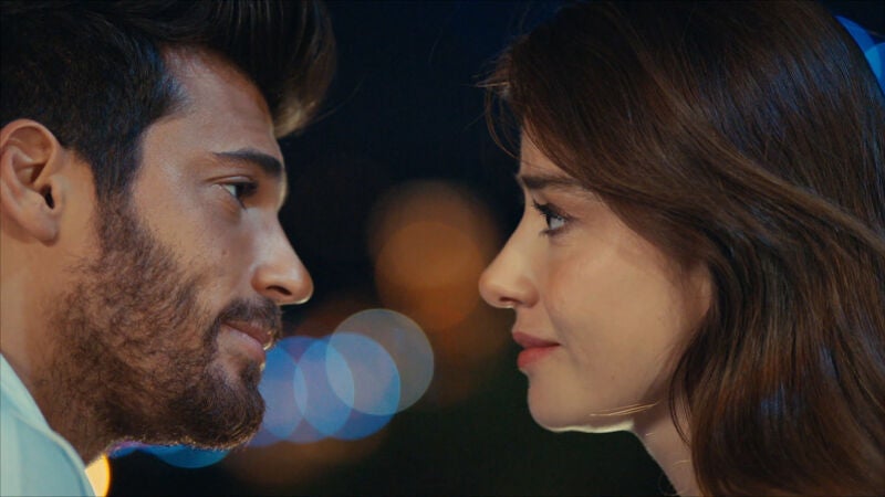 Özgur y Ezgi terminan un día duro de la manera más inesperada