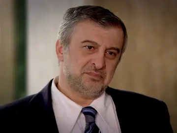 Kenan echa de la empresa a Cemile Kenan echa de la empresa a Cemile