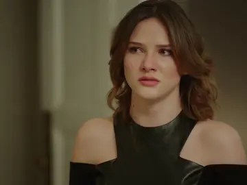 Cihan echa de casa a Hazal Cihan echa de casa a Hazal
