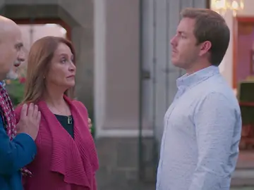 Bárbara le cuenta a Eduardo que está empezando una relación con Lino Bárbara le cuenta a Eduardo que está empezando una relación con Lino