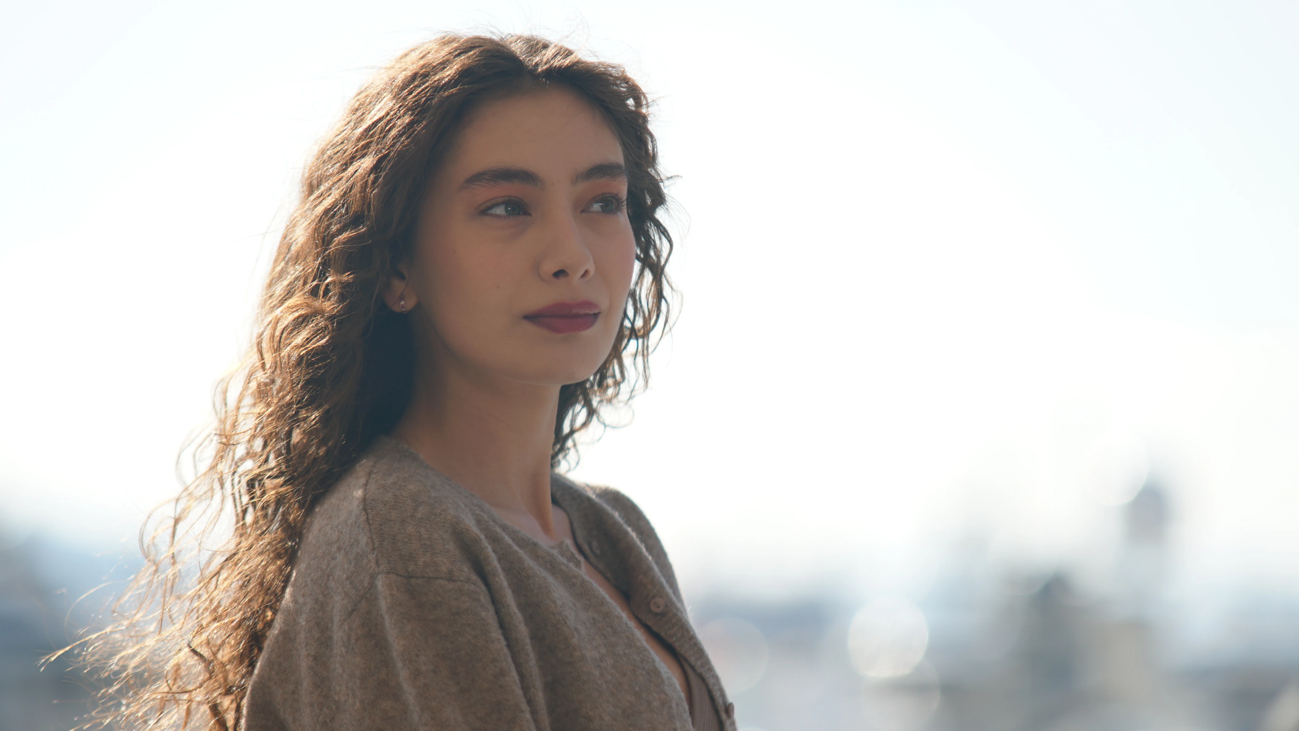 Neslihan Atagül Neslihan Atagül