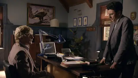 Un aparente accidente de escalada acaba convirtiéndose en un intento de asesinato Un nuevo equipo forestal llega a San Candido y con ellos llega una fuerte tormenta llena de sucesos muy extraños.