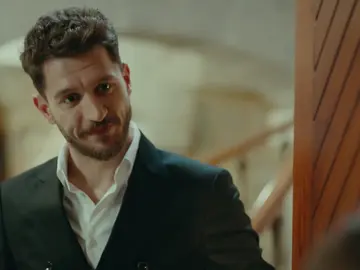 Gediz ayuda a Nare y Melek a encontrar refugio para su primera noche Gediz ayuda a Nare y Melek a encontrar refugio para su primera noche