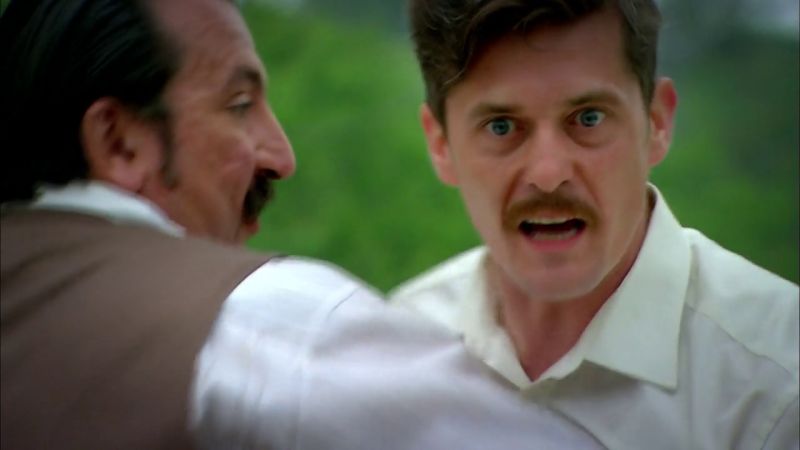 Aylin quiere olvidarse de Soner para siempre, pero él no se lo pondrá nada fácil