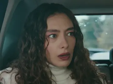 Nare vuelve a ser asaltada mientras intenta avisar a Gediz y Sancar Nare vuelve a ser asaltada mientras intenta avisar a Gediz y Sancar