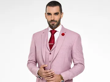 Lucas es un afamado empresario que caerá en la trampa de Rubí Lucas es un afamado empresario que caerá en la trampa de Rubí