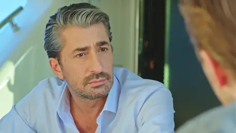 Cihan Paramparça: Vidas cruzadas