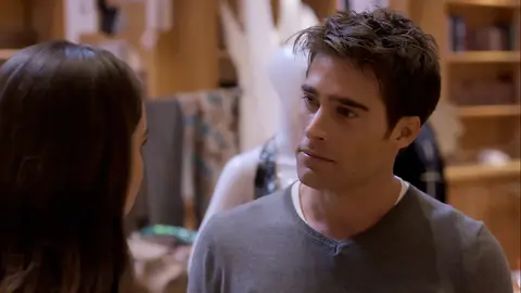 Héctor, celoso Rubí