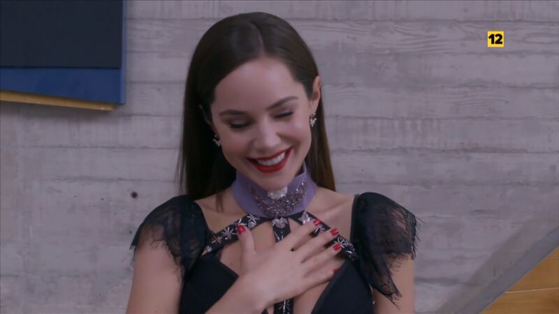 Rubí comienza su escalada hacia la fama de la mano de Lucas