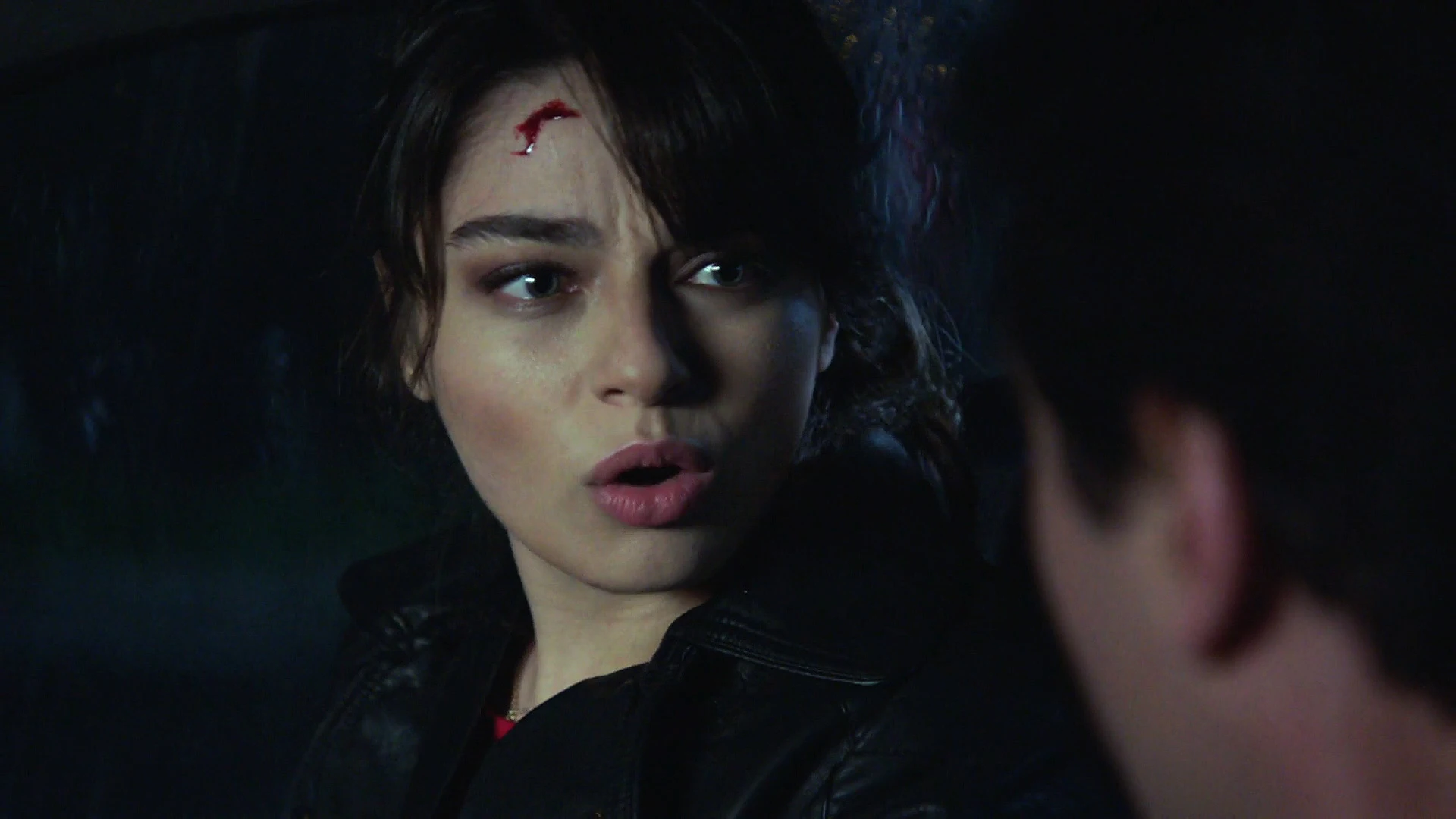 Meryem tiene un accidente Meryem