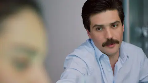 La doble cara de Oktay maryem