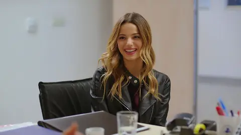 Cansu Paramparça: Vidas cruzadas