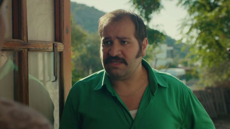 Akin intenta conseguir nuevos aliados en su lucha contra Sancar, ¿conseguirá que el hermano de Menekse se ponga de su lado?