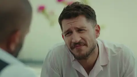 La inesperada alianza para derrotar a Sancar: Kharaman y Gediz se convierten en amigos La inesperada alianza para derrotar a Sancar: Kharaman y Gediz se convierten en amigos