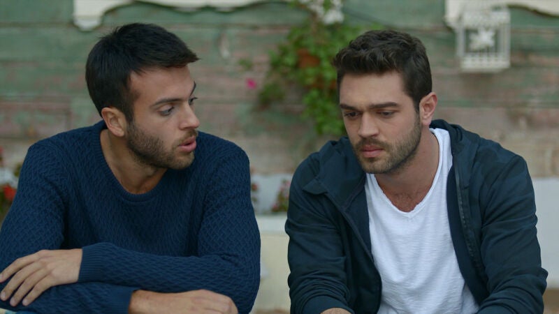 Savas teme que Meryem no vuelva a confiar en él tras su último descubrimiento