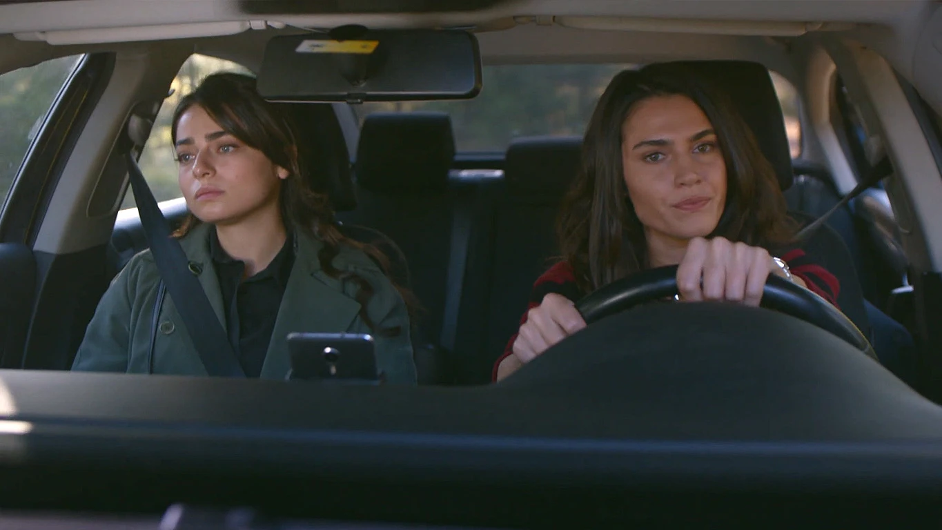 Meryem y Burcu Meryem