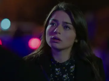 Mamut muere y su madre le quema la casa a Meryem Mamut muere y su madre le quema la casa a Meryem