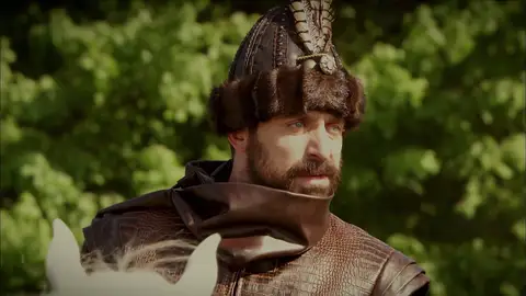 Solimán enfurece al conocer que su palacio y su familia están siendo atacados Solimán enfurece al conocer que su palacio y su familia están siendo atacados