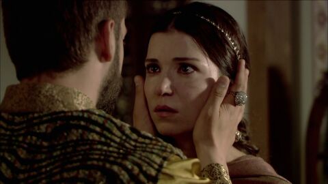 Ibrahim se convierte en el refugio de Athysa tras perder al hijo que esperaban