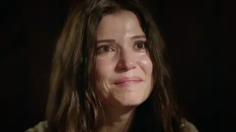 Hürren asiste al parto del hijo de Ibrahim y Atyshe Hürren asiste al parto del hijo de Ibrahim y Atyshe