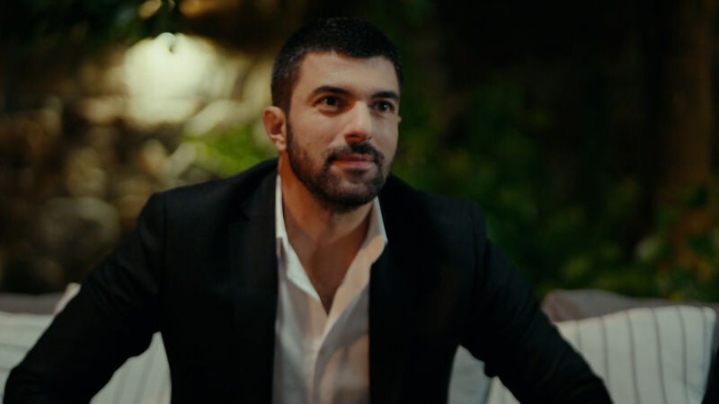 Conocemos la tradición turca de la pedida de mano a través de Nare y Sancar