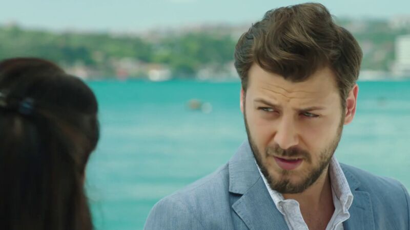 Onur se disculpa por su comportamiento con Ahment: 