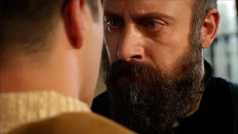 Solimán, enfurecido El sultán