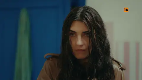 ¿Quién es la mujer de la cabaña? El sábado a las 22:00 horas, nuevo capítulo de 'La hija del embajador' ¿Quién es la mujer de la cabaña? El sábado a las 22:00 horas, nuevo capítulo de 'La hija del embajador'