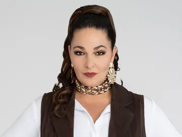 Eugenia Cauduro es Esmeralda Santos Eugenia Cauduro es Esmeralda Santos