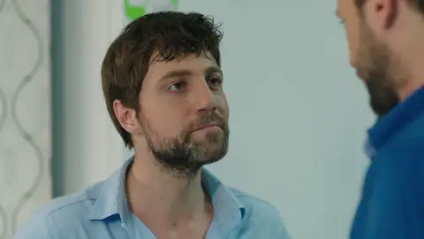 Onur y Ahmet llegan a las manos: "No vas a acercarte a Zeynep bajo ningún concepto" Onur y Ahmet llegan a las manos: "No vas a acercarte a Zeynep bajo ningún concepto"