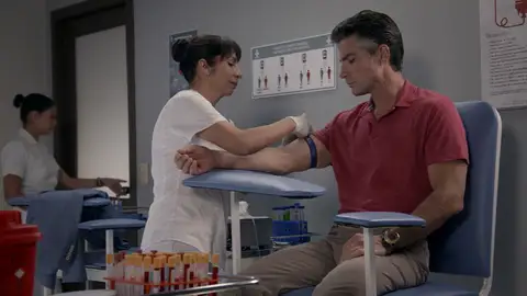 La gravedad de las heridas de Mateo hacen que Leonel tenga que donarle sangre La gravedad de las heridas de Mateo hacen que Leonel tenga que donarle sangre